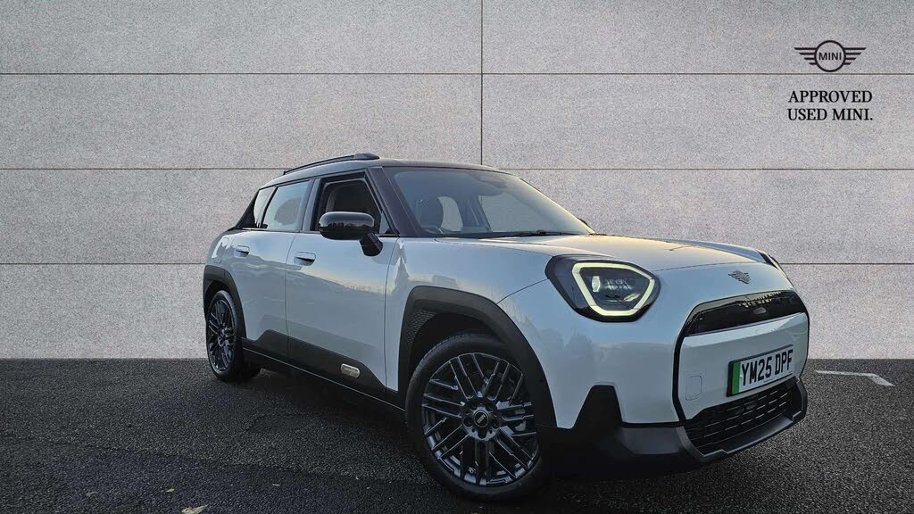 2025 MINI Mini Aceman E Cooper E Classic
