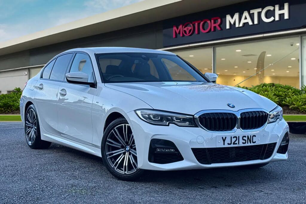 2021 BMW 3 Series 2.0 318i M Sport Saloon 4d