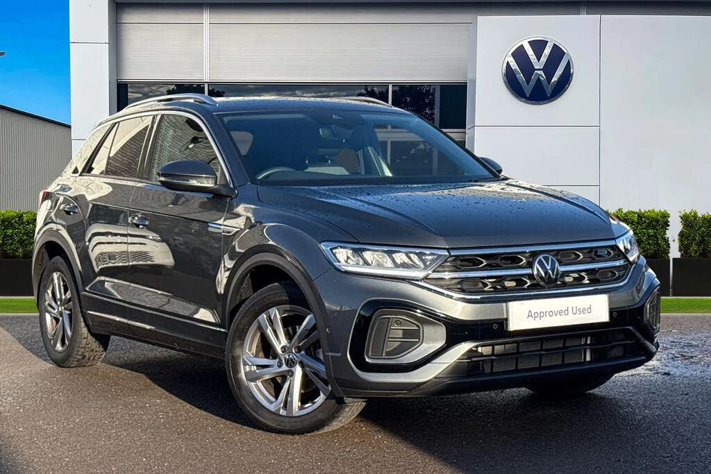 2025 Volkswagen T-Roc 1.5 TSI R-Line Hatchback 5d