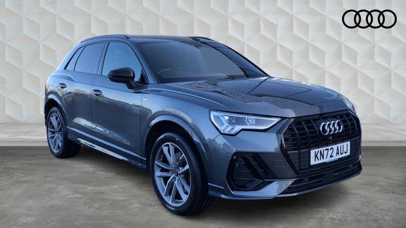 2022 Audi Q3 1.4 45 TFSI e Black Edition Station Wagon