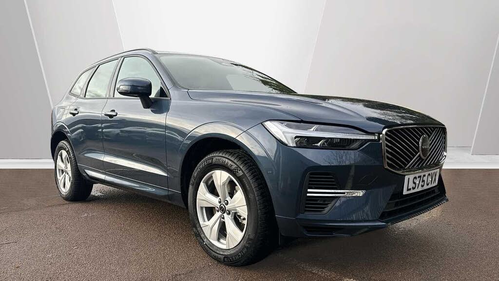 2025 Volvo XC60 2.0 T6 Core