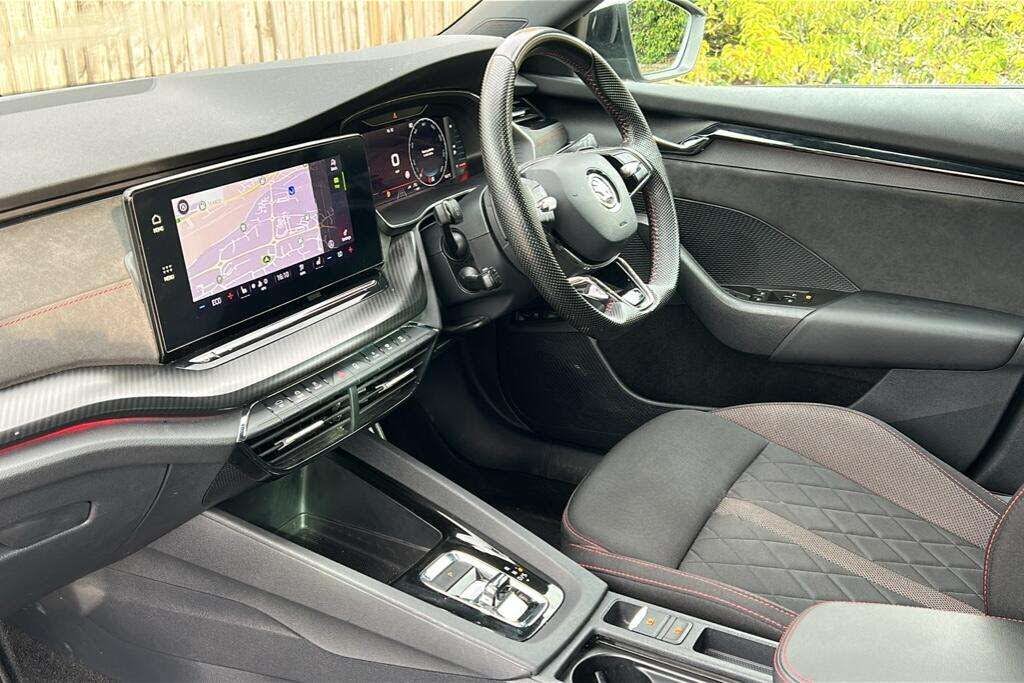 2023 Skoda Octavia 1.4 TSI iV vRS Hatchback