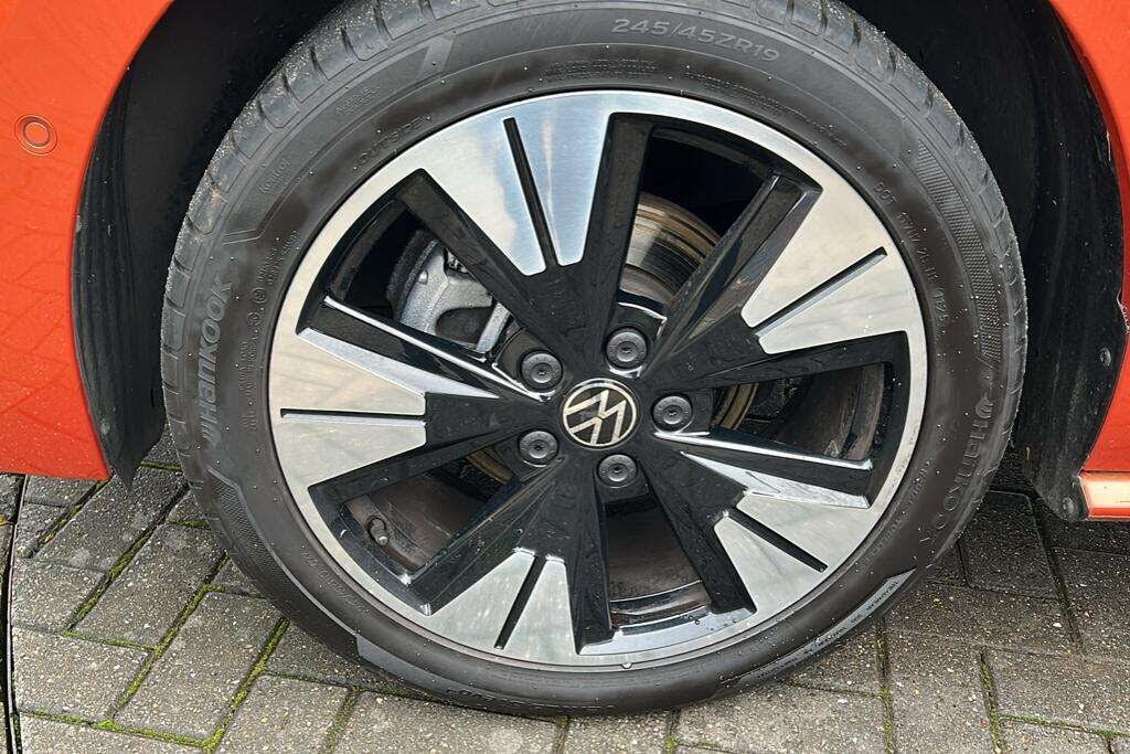 2025 Volkswagen Multivan 2.0TDI Style Long