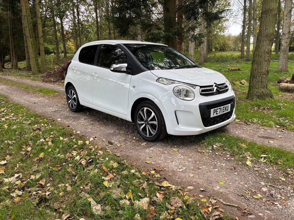 2021 Citroen C1 1.0 VTi Shine 5d