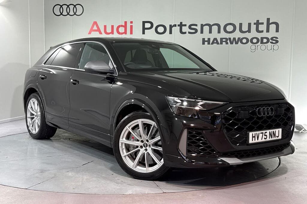 2025 Audi RS Q8 4.0 TFSI (640ps) performance (MHEV)