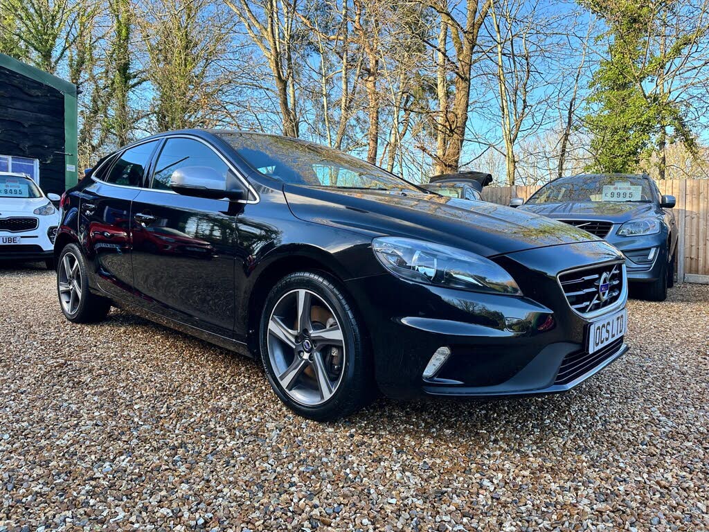 2016 Volvo V40 2.0TD R-Design D4 (190bhp) Nav (s/s) 1969cc
