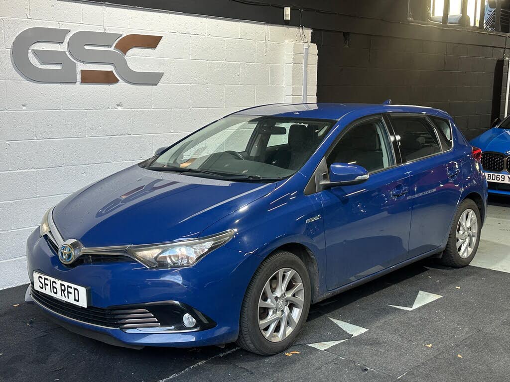 2016 Toyota Auris 1.8 VVT-i HSD Business Edition Hatchback