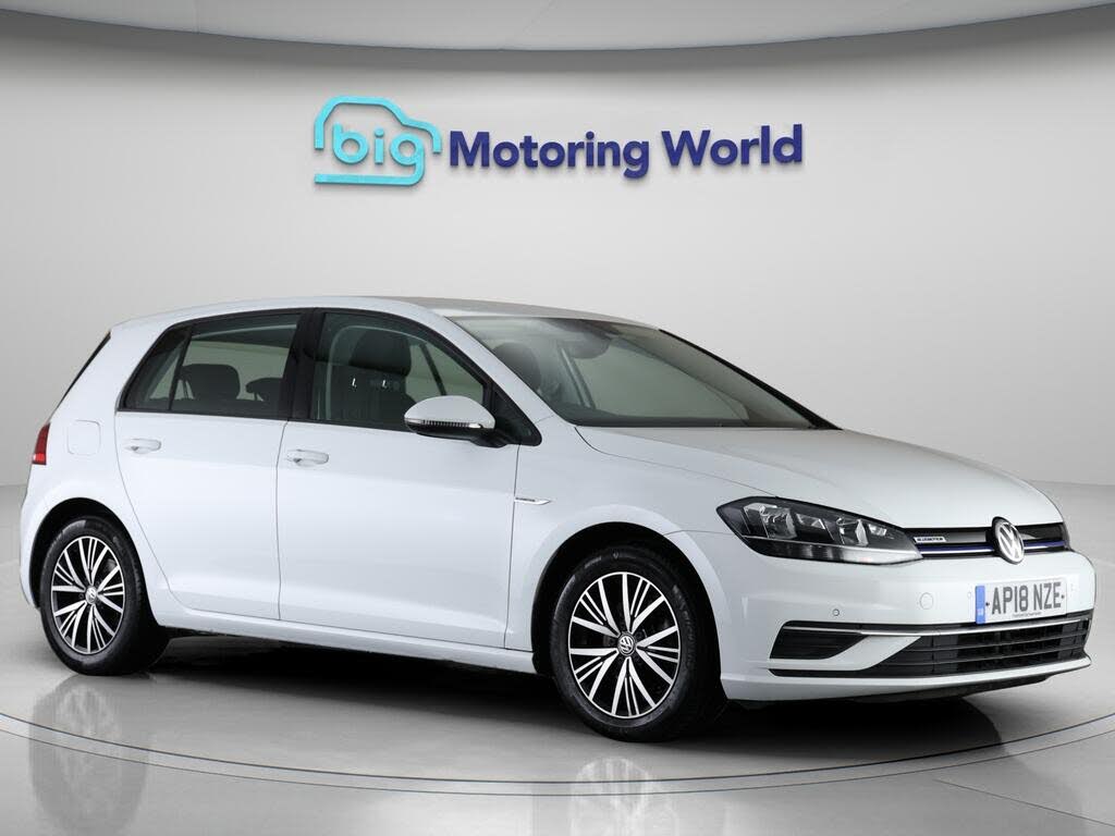 2018 Volkswagen Golf 1.5 TSI SE Nav (130ps) (s/s) Hatchback 5d
