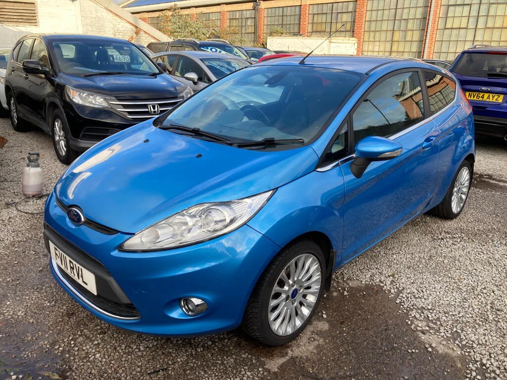 2011 Ford Fiesta 1.4 Titanium 3d