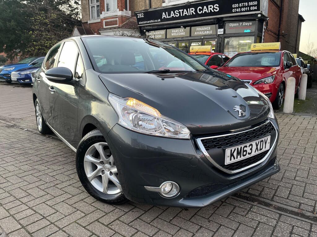 2013 Peugeot 208 1.2 Active 5d