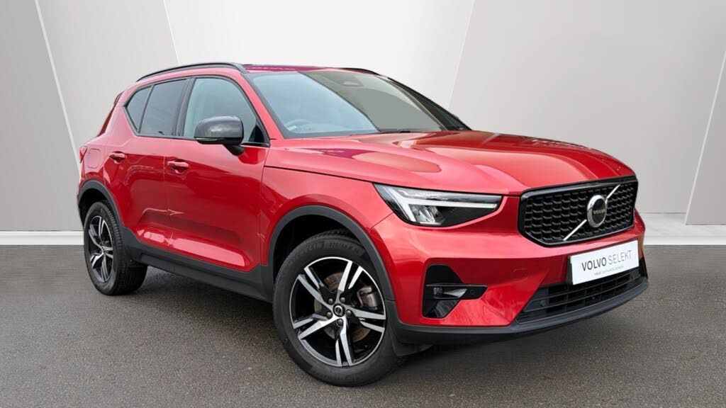 2022 Volvo XC40 2.0 B3 Plus
