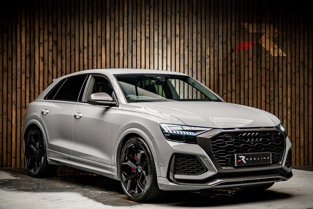 2023 Audi RS Q8 4.0 TFSI Carbon Black