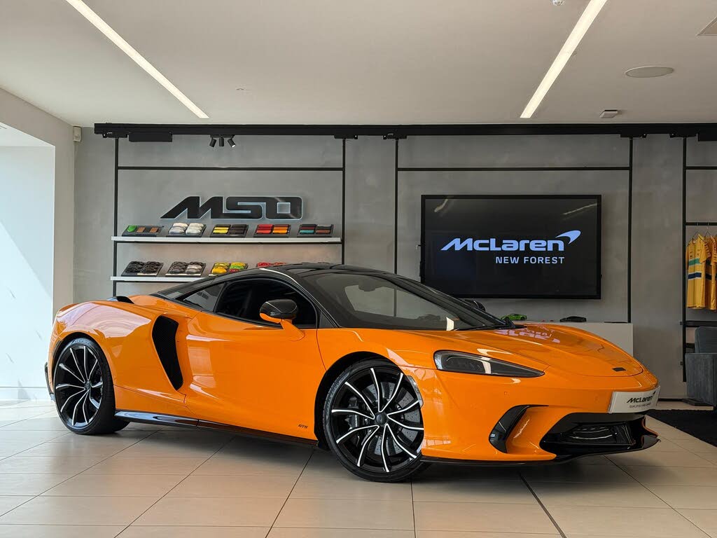 2025 McLaren GT 4.0