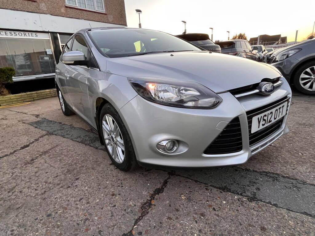 2012 Ford Focus 1.6 Titanium TI-VCT (125ps) Hatchback Powershift