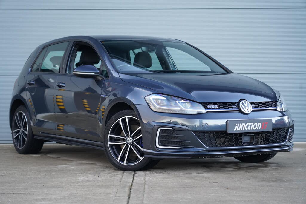 2020 Volkswagen Golf 1.4 TSI GTE (204ps)