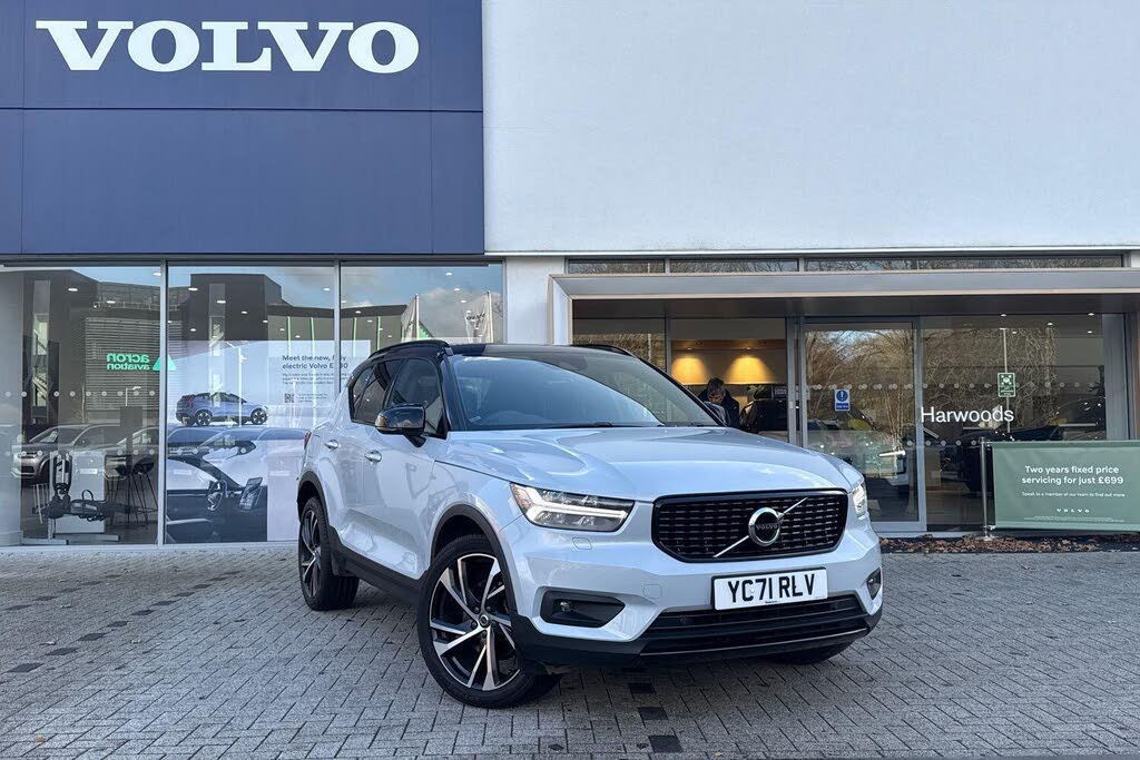 2021 Volvo XC40 2.0 B4 R-Design Pro (194bhp) Auto