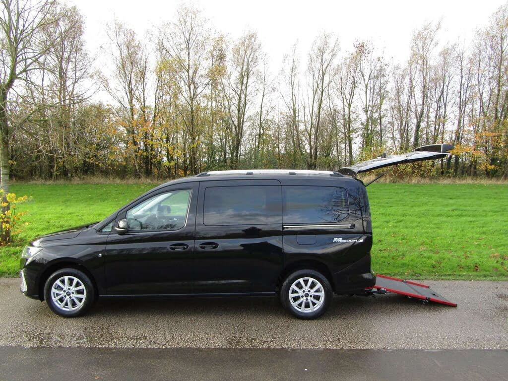 2023 Ford Tourneo Connect 2.0 Titanium Auto