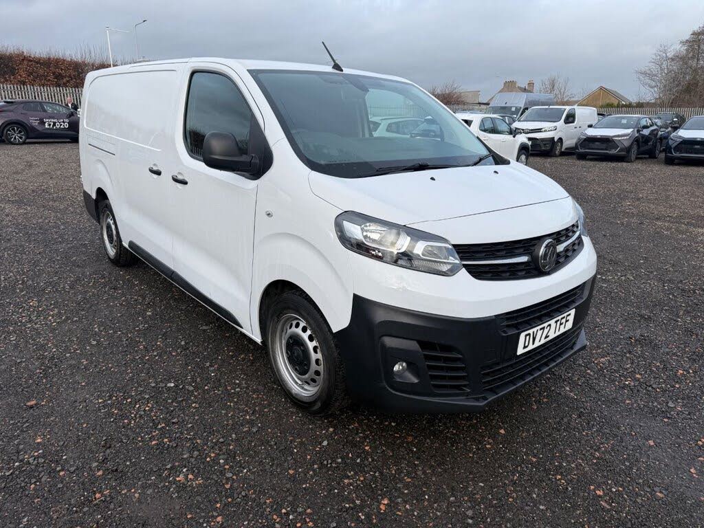 2022 Vauxhall Vivaro 1.5TD 2900 L2H1 Dynamic