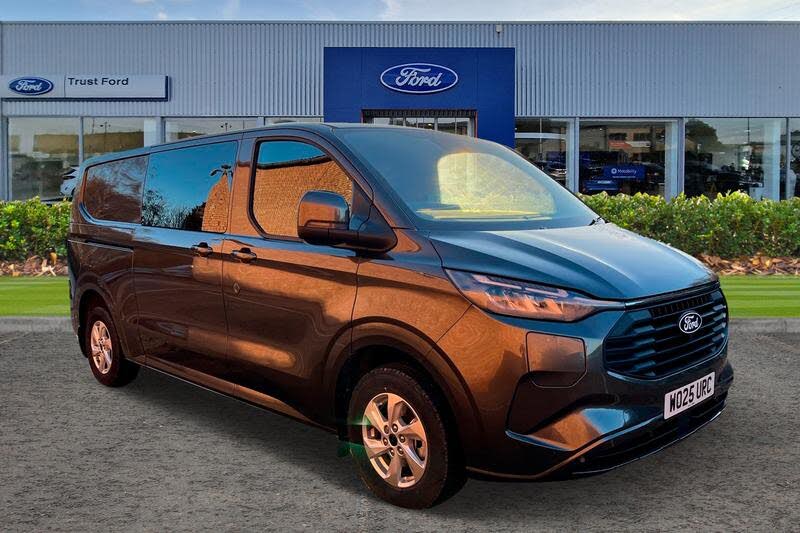 2025 Ford Transit Custom 2.5T 320 L2H1 Limited PHEV (227PS)(EU6e) Double Cab-in-Van auto