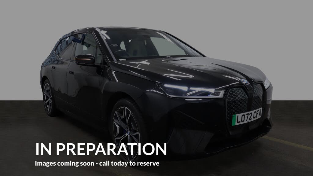 2022 BMW iX E xDrive 40 M Sport Edition