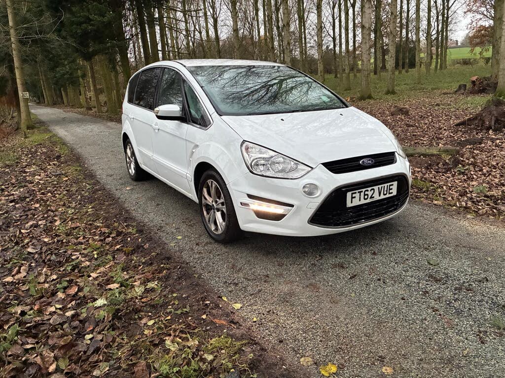 2013 Ford S-MAX 2.0TD Titanium (163ps)