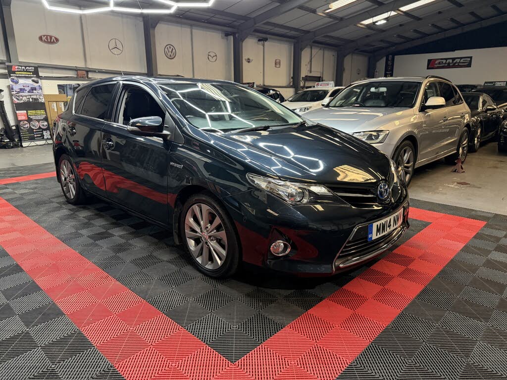 2014 Toyota Auris 1.8 VVT-i HSD Excel Hatchback E-CVT