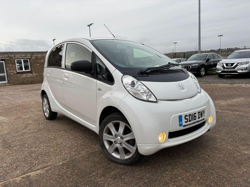 2016 Peugeot iOn E