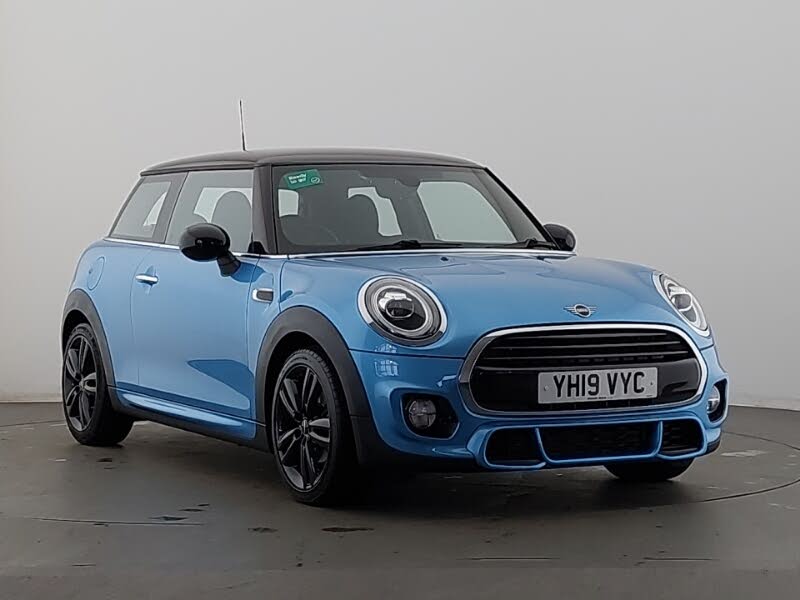 2019 MINI Mini 1.5 Cooper Sport Hatchback 3d