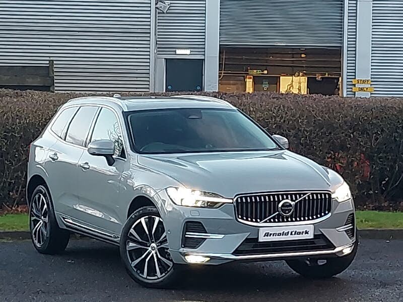 2025 Volvo XC60 2.0 B5 Ultra (Dark