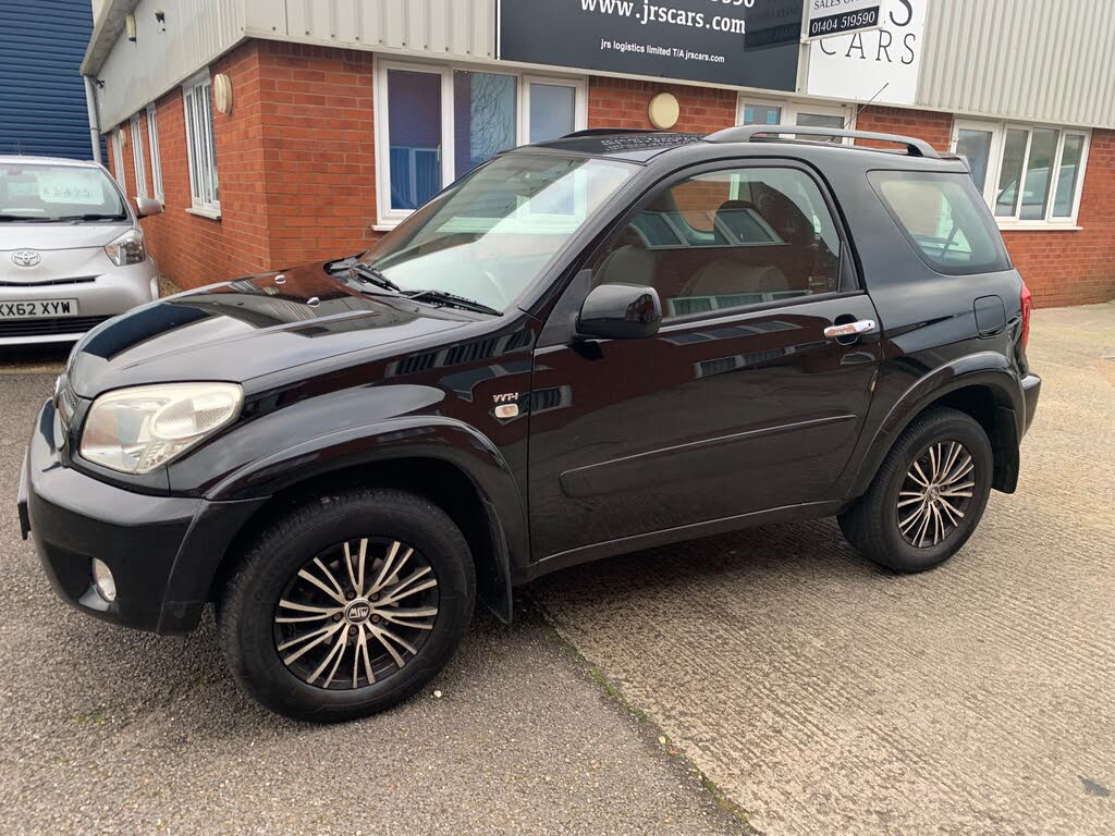 2005 Toyota RAV4 2.0 XT3 3d auto