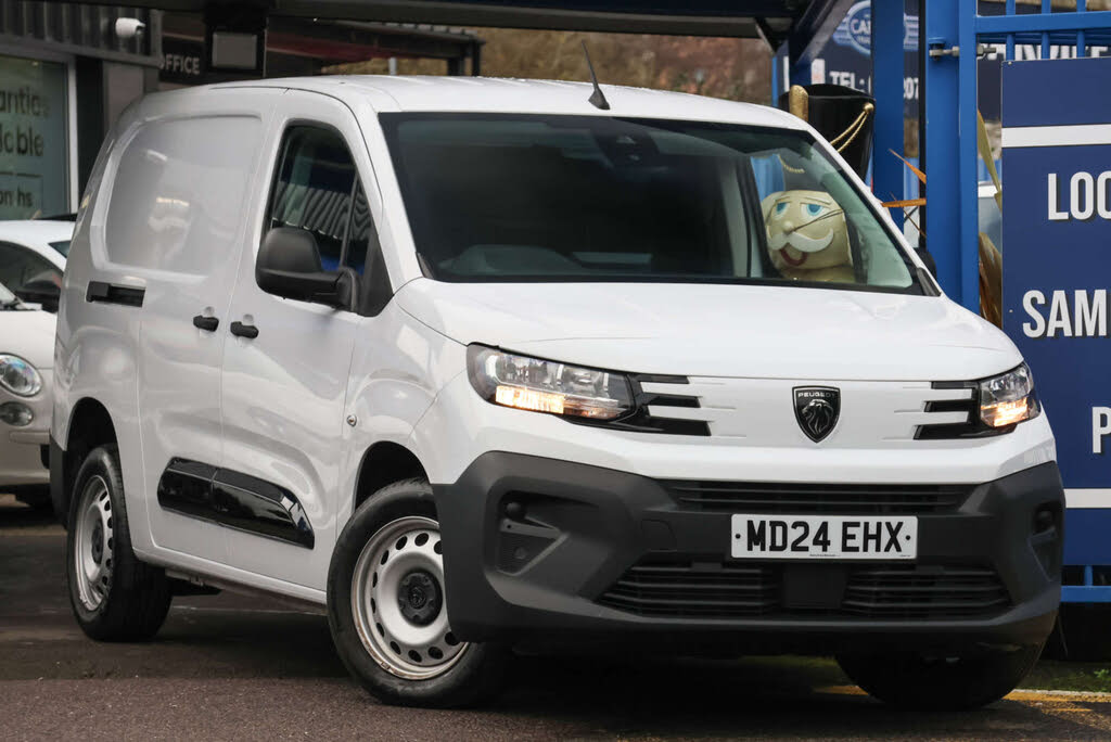 2024 Peugeot Partner 1.5 BlueHDi Professional Long (100PS)(Eu6d) Panel