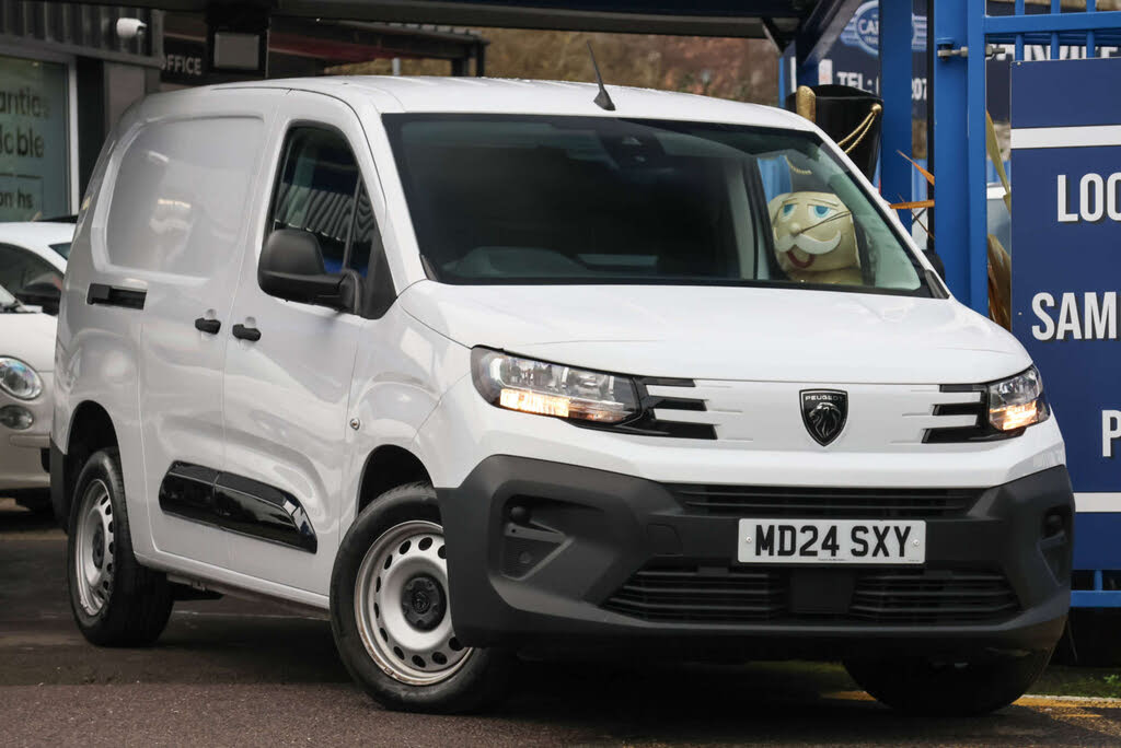 2024 Peugeot Partner 1.5 BlueHDi Professional Long (100PS)(Eu6d) Panel