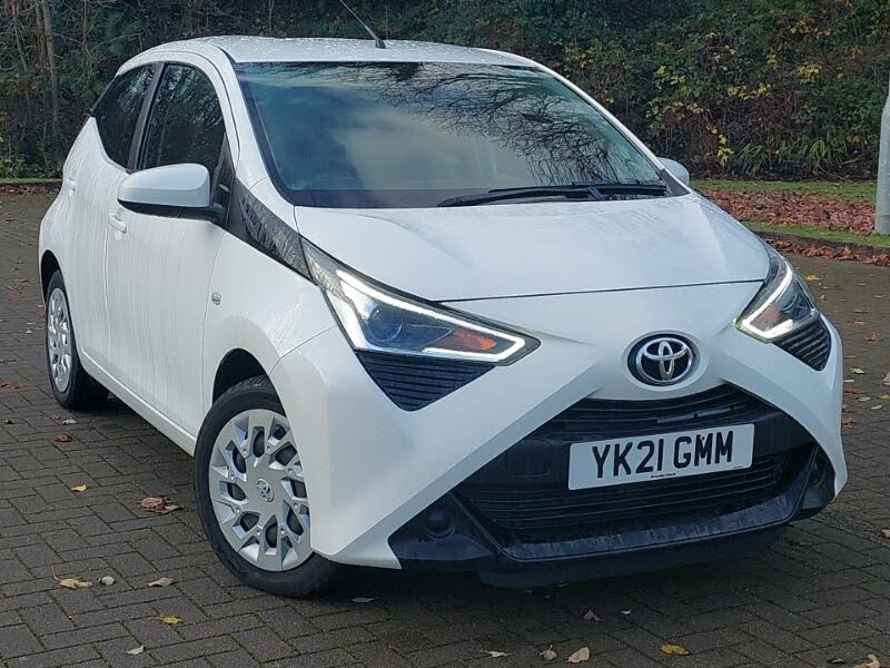 2021 Toyota AYGO 1.0 VVT-i x-play (TSS)