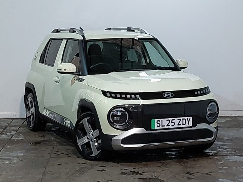 2025 Hyundai Inster E 02