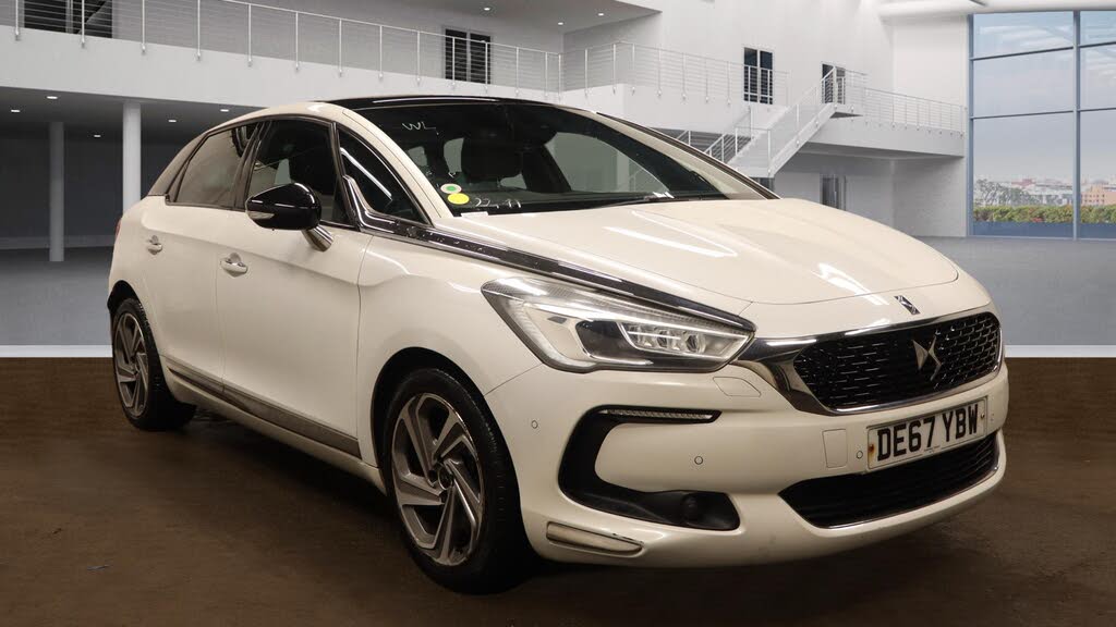 2017 DS DS 5 2.0BlueHDi Prestige (150ps) (s/s)