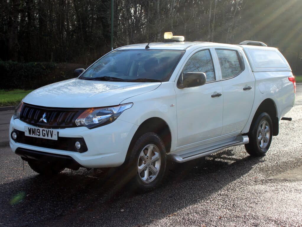 2019 Mitsubishi L200 2.4DI-D 4Life (Eu6b) Double Pickup