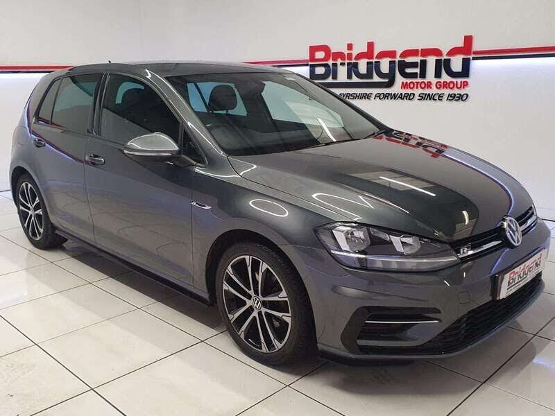2019 Volkswagen Golf 1.5 TSI R-Line 5d