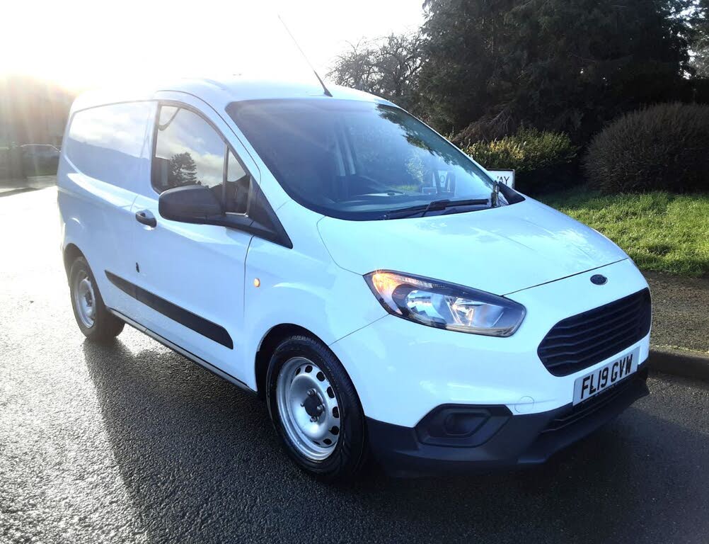 2019 Ford Transit Courier 1.5TDCi Base (75PS)(Eu6c) Panel Van