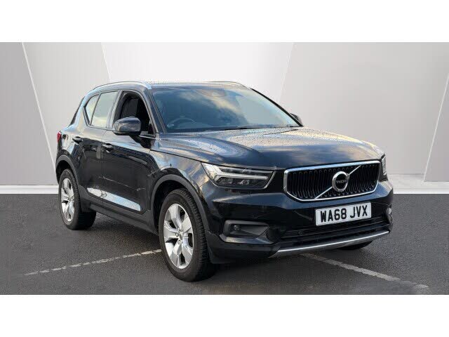 2019 Volvo XC40 2.0 T4 Momentum Pro AWD