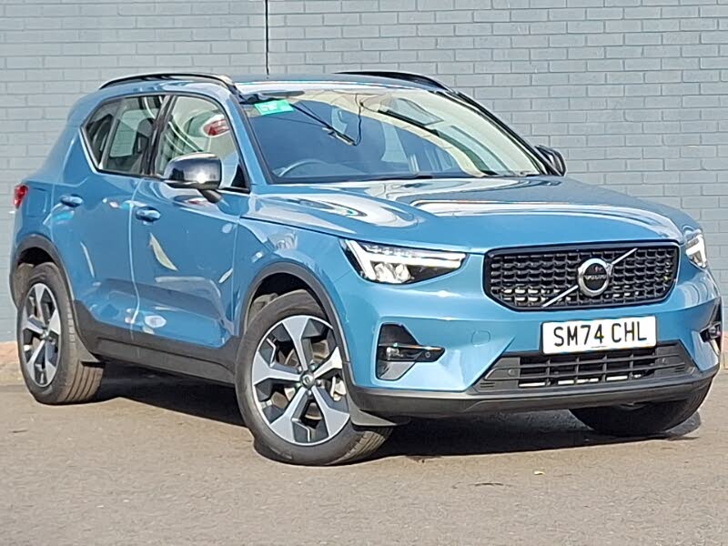 2024 Volvo XC40 2.0 B3 Plus