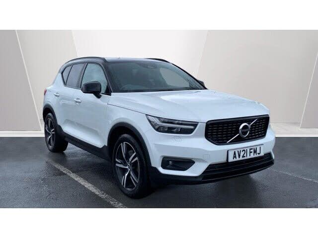 2021 Volvo XC40 1.5 T5 R-Design (262bhp)