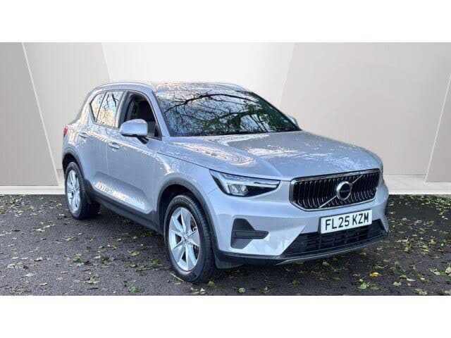 2025 Volvo XC40 2.0 B3 Core