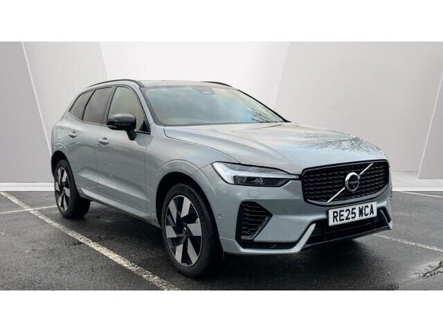 2025 Volvo XC60 2.0 T8 Ultra (Dark