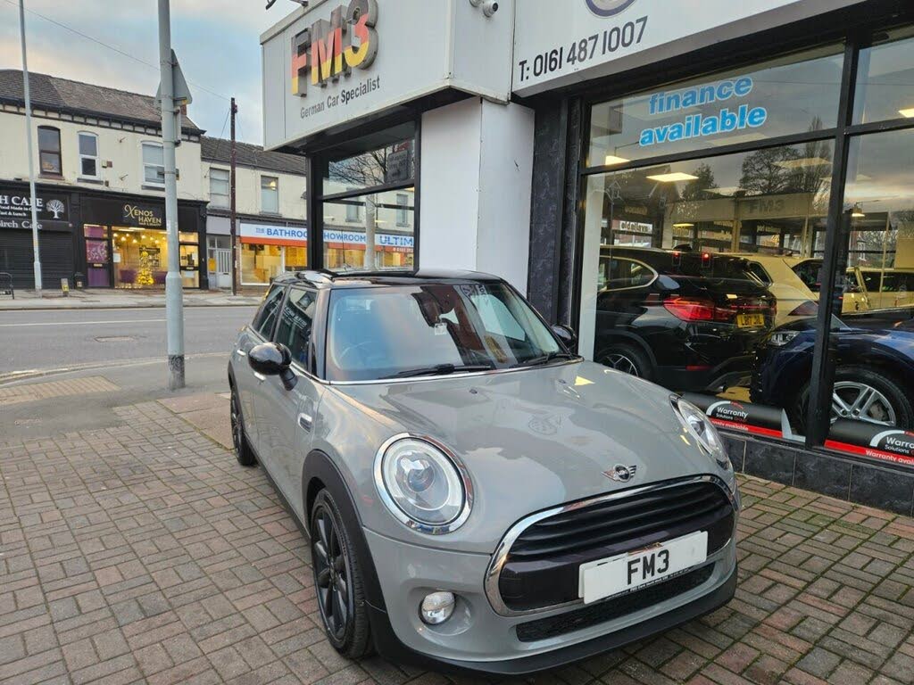 2018 MINI Mini 1.5 Cooper Series II (s/s) Hatchback 5d