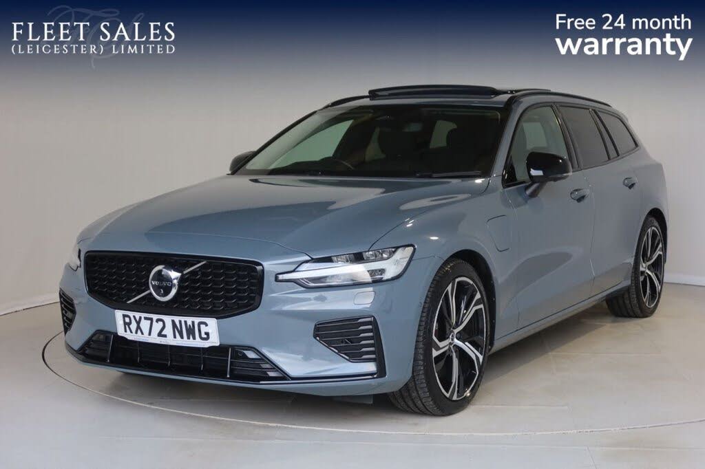 2022 Volvo V60 2.0 B4 Ultimate Station Wagon