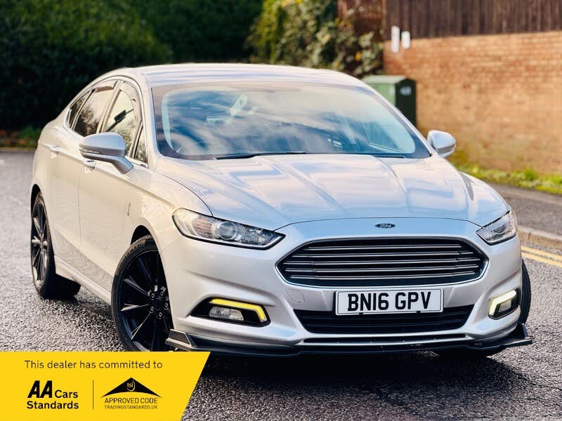 2016 Ford Mondeo 2.0TDCi Zetec ECOnetic Hatchback