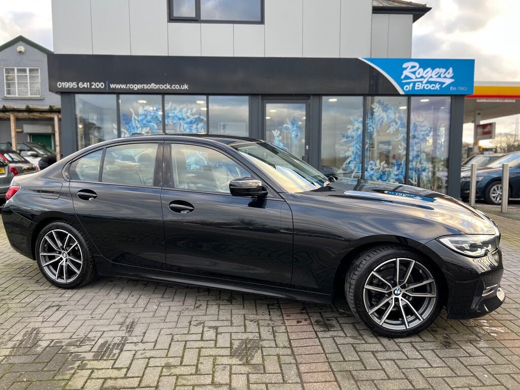 2020 BMW 3 Series 2.0TD 318d Sport Saloon 4d