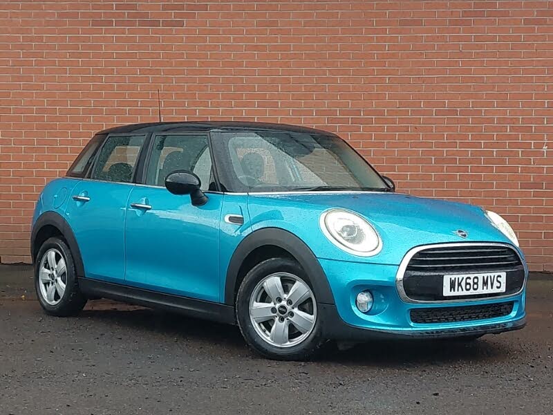 2018 MINI Mini 1.5 Cooper Series II (s/s) Hatchback 5d Auto
