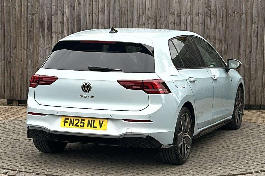 2025 Volkswagen Golf 2.0TDI R-Line Hatchback