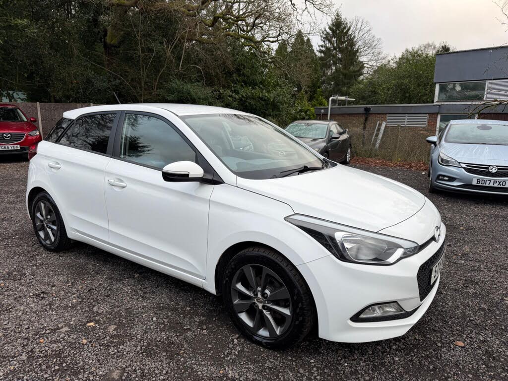 2015 Hyundai i20 1.2 SE Hatchback 5d